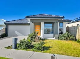Modern Comforts in a Spacious 3BR Family Retreat
