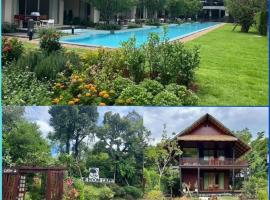 The Poom Cafe & Resort Khao Yai, hotel v destinaci Ban Khanong Phra Klang (1)