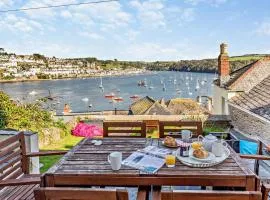 3 Bed in Polruan 83821