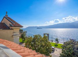 Casa Motti, hotel Sunóban