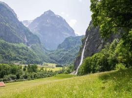 Gemütliche Ferienwohnung Bergzyt - oder Bed and Breakfast , Tradition trifft Gemütlichkeit - Ski und Wandergebiet, hotel v destinaci Linthal