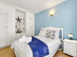 70 on brander, hotel in Cape Town