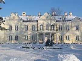 Hotel Sobienie Królewskie