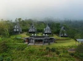 Luxury Villas in Munduk at walking distance to Tamblingan Lake