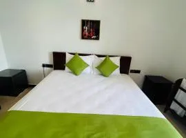 Jaffna City Palace Hotel