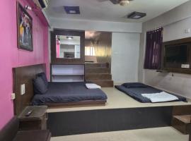 BTQ yogeshwar dham, ξενοδοχείο σε Vrindāvan