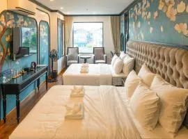 D'Lux Hotel