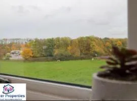 Syster Properties Stunning Apartment for Contractors and families