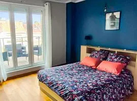 Superbe Appartement rénové entre centre ville et digue de mer Dunkerque, Capacité 4 personnes, 1 chambre, Terrasse