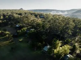 Tuckeroo Cottages - Tuckeroo House