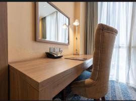 Hayat Plus Hotel, hotel with hot tubs in Al Madinah