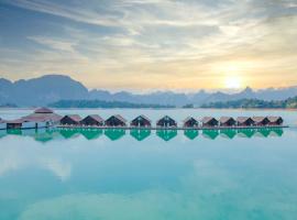 500 Rai Floating Resort, hotel en Ratchaprapha