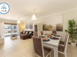 B03 - Luxury 2 Bed near Lagos Marina