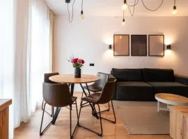 BCB Aparts Wood Nest