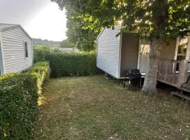 H147-Mobilhome cosy 2 chambres 4 personnes camping 5 étoiles