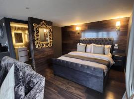 Fa'side Lodge, hotel em Carberry