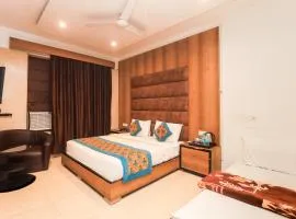 Hotel O" Delhi-Near Karol Bagh Metro Station