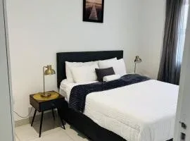 Modern Apartment - Home away from home