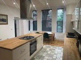 Serviced apartment, Central Grimsby -Bargate