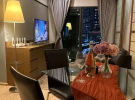 Noble Remix Thong Lo Long Stay Cozy&Warm Direct access to BTS Pool Gym WiFi