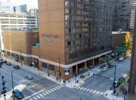 DoubleTree by Hilton Chicago Magnificent Mile