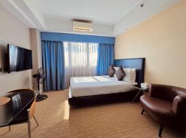 Studio Unit - Black Cat Studio - Santorini Hotel - Sta Lucia Mall Cainta Rizal, hotel v destinaci Manila