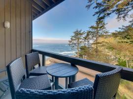 Fish and Whale Watch Otter Rock Gem with Beach Access, hotel a Otter Rock