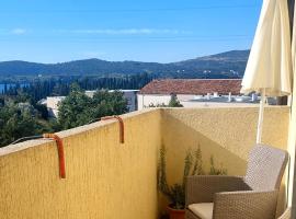 Apartmani Irena, nhà nghỉ dưỡng ở Tivat