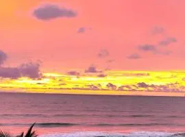 Apartamento con vista a la playa frente al mar