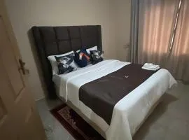 Mineheart Great Zimbabwe Lodge