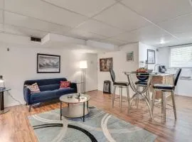 Hot Tub Access Studio 5 Mi to Downtown Portland!