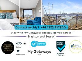 Brighton Water Cabin at the Marina, Free Parking By My Getaways, hotel in Brighton & Hove