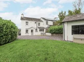 Smithy Cottage at Bowland Bridge