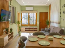 Gus House Vlore, hotel in Vlorë