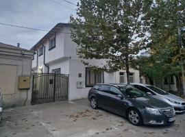 Casa Rahova, khách sạn ở Brăila