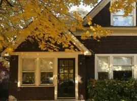 Executive Rental in Historic Geothermal Corridor