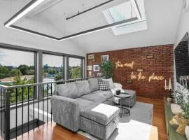 Entire House Free Parking Sleeps 26 MIT Harvard TD