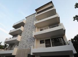 OYO Flagship Hotel Uk-07, hotel v destinaci Rājpur