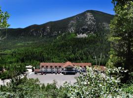 Monarch Mountain Lodge