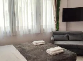 Valaoritou Luxury Jacuzzi by Dimcol 3