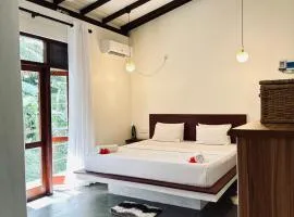 Surfside Paddy Villa