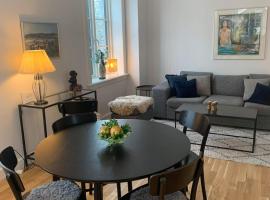 F27-S 4 people, 4 bedrooms, fully furnished, hotel in Aalborg