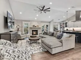 Eastside Estate-Quiet Neighborhood-5 mi to U of A