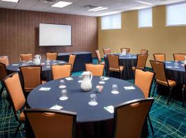 Willow Grove Suites by IHG，維羅格羅夫的飯店