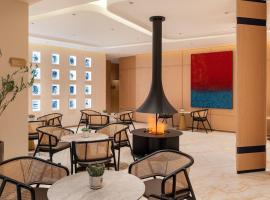 Holiday Inn Express Kunming Railway Station by IHG, hotel Holiday Inn en Kunming
