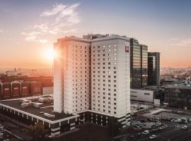 Novotel Poznan Centrum, family hotel in Poznań