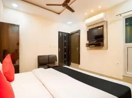 HOTEL O RADHIKA PALACE