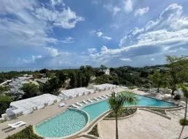 apartamento exclusivo con jacuzzi, piscina y vista al lago