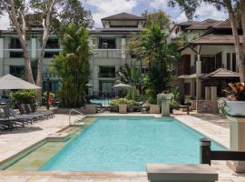 Pullman Palm Cove Sea Temple Resort & Spa, hotel boutique en Palm Cove