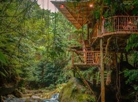 Treehouse de Valentine, chalet de monta&ntilde;a en Balamban